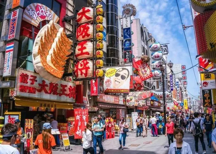 205号室南海空港線沿い花園町駅2分和室ミニキッチンと専用バスルーム付きアクセス抜群